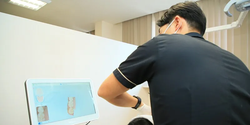 iTeroエレメント